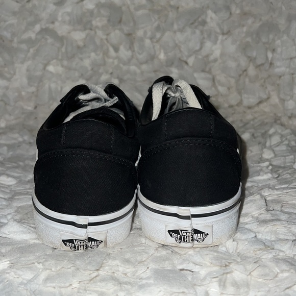 Vans size 7.5 - Picture 4 of 5
